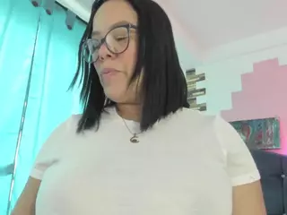 sofia-mature's Live Sex Cam Show