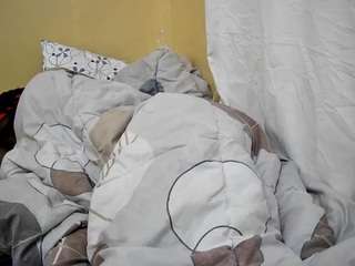 cute-jazymine live cam preview