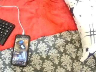 cute-jazymine live cam preview