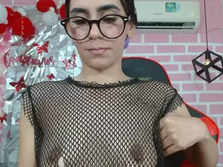 emy-02's Live Sex Cam Show