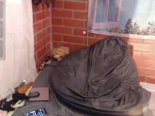 foxy-pet Sex Cam Show