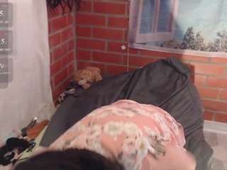 foxy-pet Sex Cam Show
