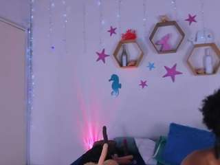  tanisha-curly chat room