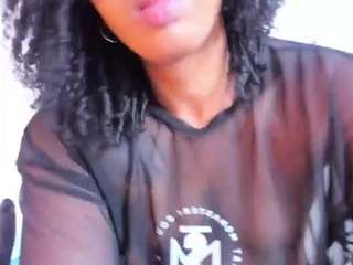 tanisha-curly