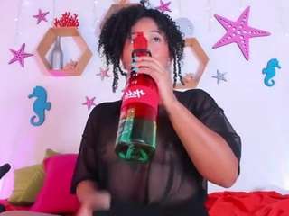 Tanisha-curly