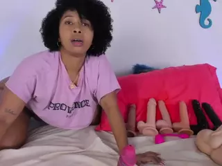 Tanisha-curly's Live Sex Cam Show