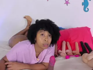 Tanisha-curly's Live Sex Cam Show
