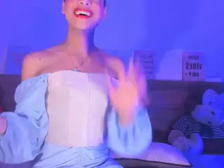 ChanellCastilla's Live Sex Cam Show