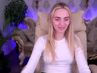 ChloeBrightt's Live Sex Cam Show