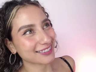 magic-varenka Live Webcam on {site_name}