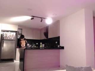 magic-varenka live webcam show