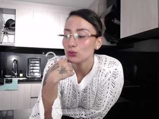Varenka-ivanova live webcam show