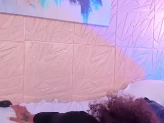 magic-varenka's Live Sex Cam Show