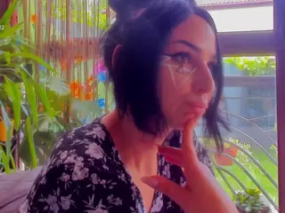 1munique's Live Sex Cam Show
