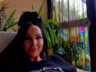 1munique's Live Sex Cam Show