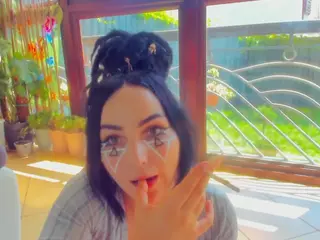 1munique's Live Sex Cam Show