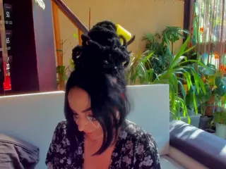 1munique's Live Sex Cam Show