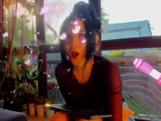 1munique's Live Sex Cam Show