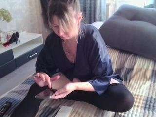 DesireChristy live cam preview