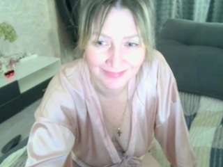 DesireChristy live cam preview