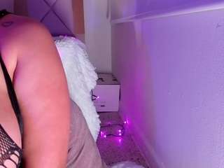 kittyroouse webcam