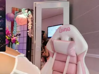 lunastock1's Live Sex Cam Show