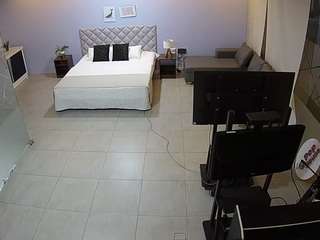 voyeurcam-jb-photo-studio