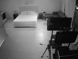 voyeurcam-jb-photo-studio