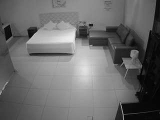  voyeurcam-jb-photo-studio chat room