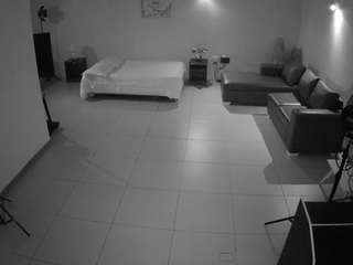 Image 1 of voyeurcam-jb-photo-studio, female webcam model,  years old, on live webcam