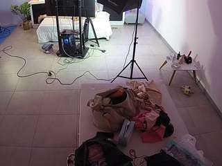 voyeurcam-jb-photo-studio live cam profile