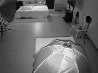 voyeurcam-jb-photo-studio live cam profile