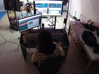 Live stream of voyeurcam-jb-photo-studio