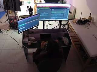 यह मॉडल अभी लाइव है. voyeurcam-jb-photo-studio