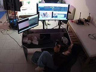 Dit model is nu live. voyeurcam-jb-photo-studio