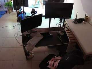 Questo modello è in diretta ora. voyeurcam-jb-photo-studio
