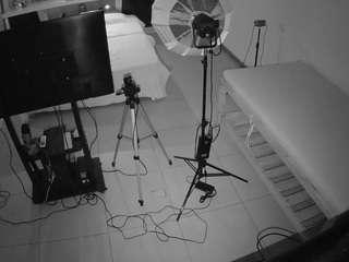 JBTV MainRoom Cam02 - VoyeurCam live webcam show