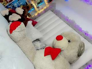 cute-estefany webcam