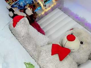 cute-estefany webcam