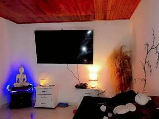 cute-estefany live webcam show