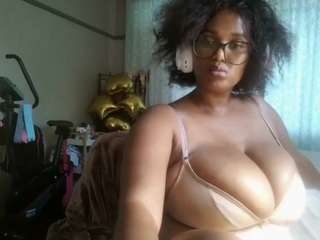 bubbly-intercape webcam