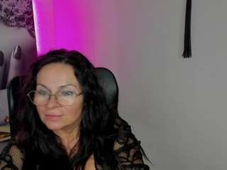 glamhelen Live Webcam on CamSoda
