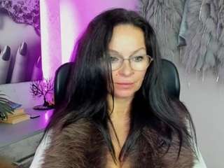 glamhelen webcam