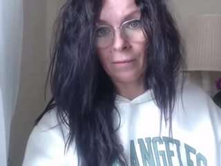 glamhelen webcam