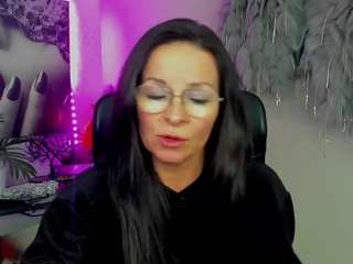 glamhelen Live Webcam on CamSoda