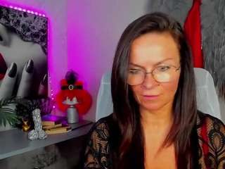 glamhelen's live room