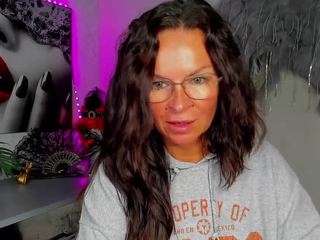glamHelen