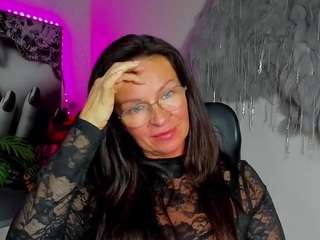 glamHelen