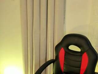 melissa-stonee Live Webcam on CamSoda