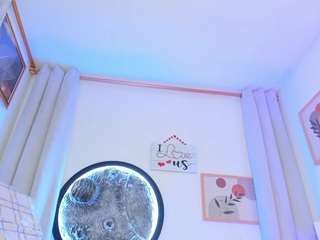 melissa-stonee Live Webcam on CamSoda